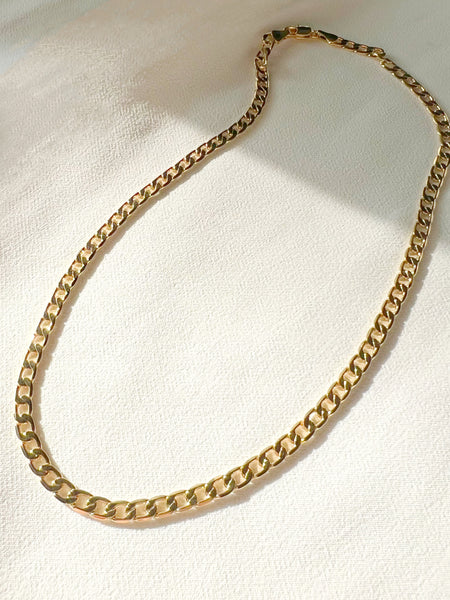 BEXO Exclusive Flat Gold Chain